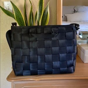 Harvey’s Seatbelt Laptop Bag